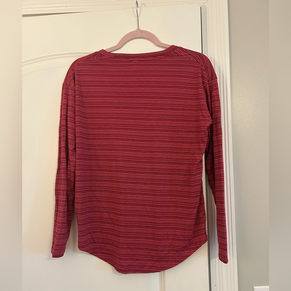 Athleta Cloud light Stratus Striped Long Sleeve Small - Picture 4 of 4